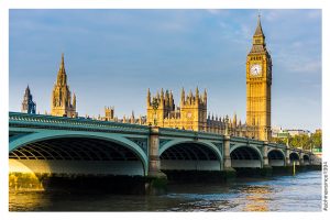 UK adopts Australian style immigration